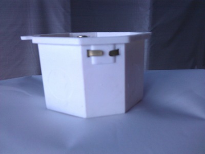 八角燈頭盒 5公分 性能、應用與廠家介紹